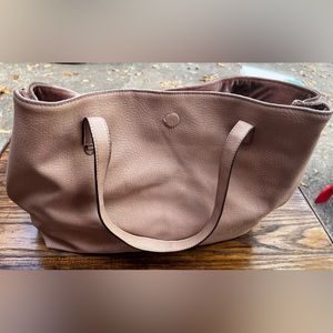 Free People mauve reversible
tote NWT
